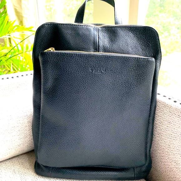 LARGE ITALIAN TECH BACKPACK
